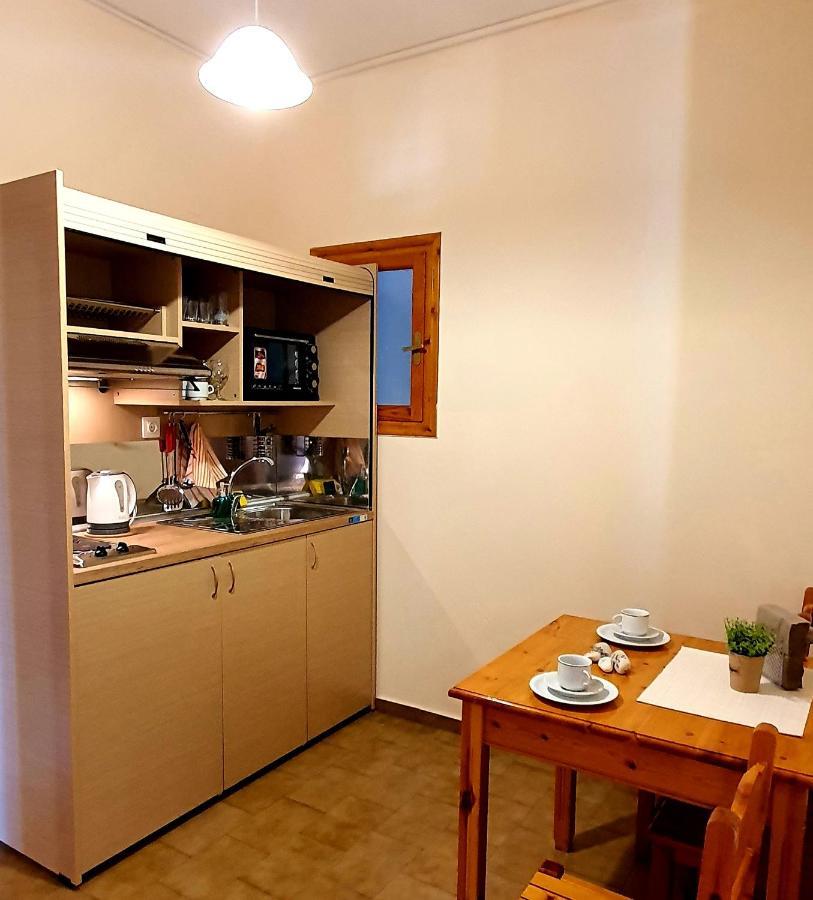Nicoll Apartments Acharavi  Exterior photo